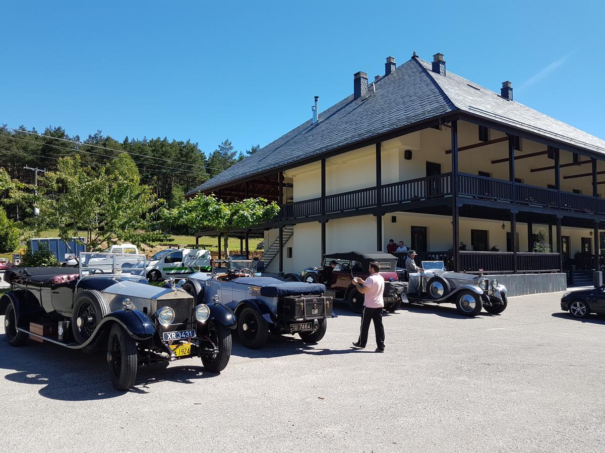 Complejo O Pineiral A Fonsagrada Hotel Kültér fotó