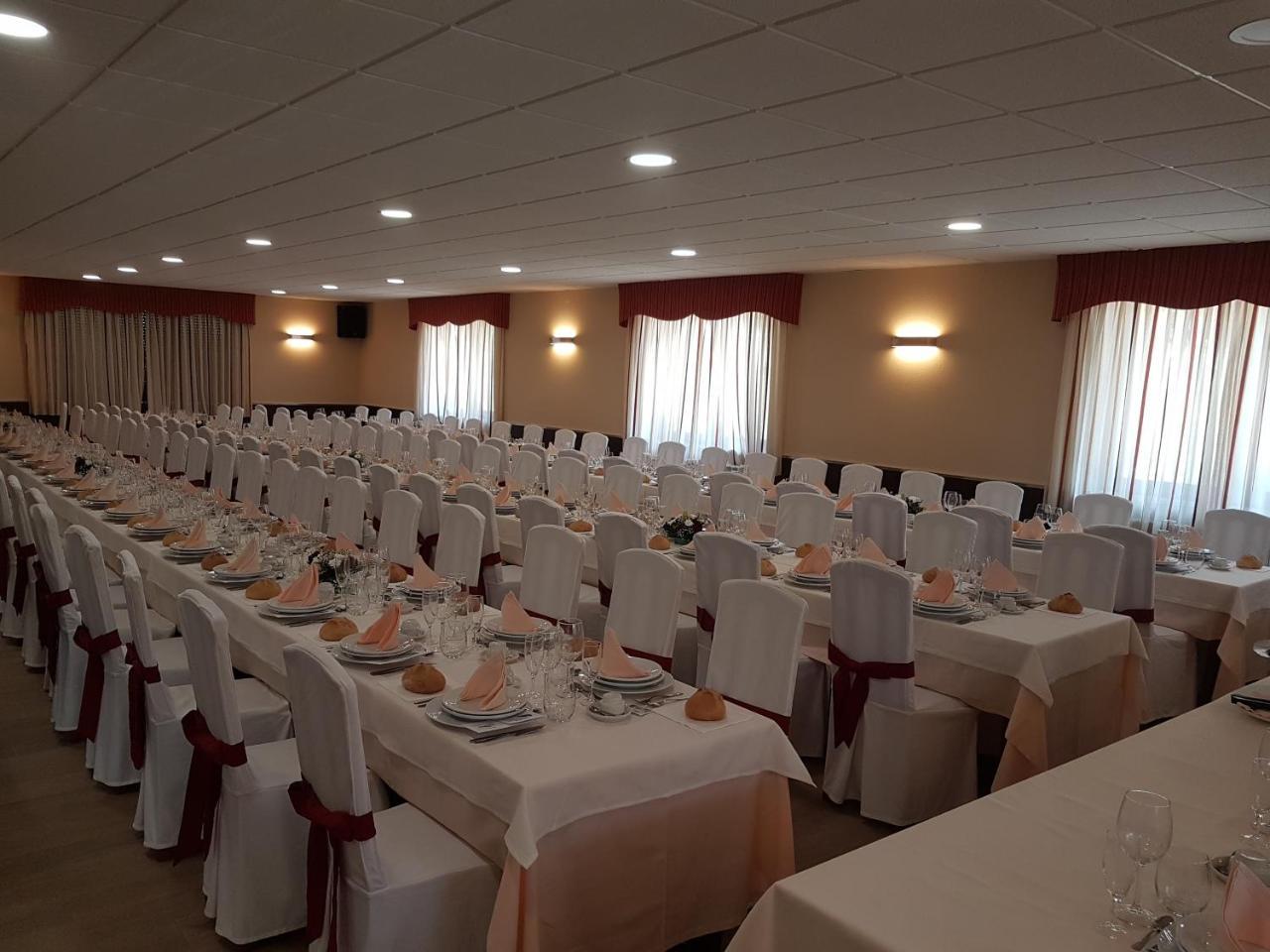Complejo O Pineiral A Fonsagrada Hotel Kültér fotó